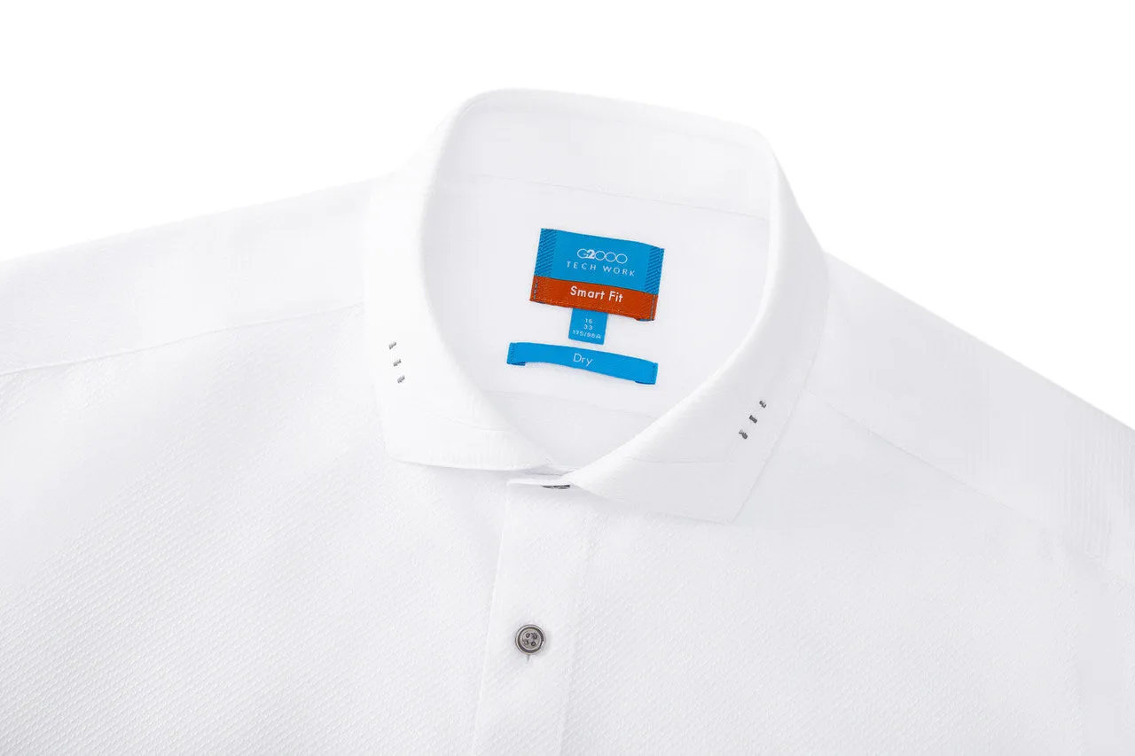 Dry Textured Shirt in Smart Fit Design Detail Collar