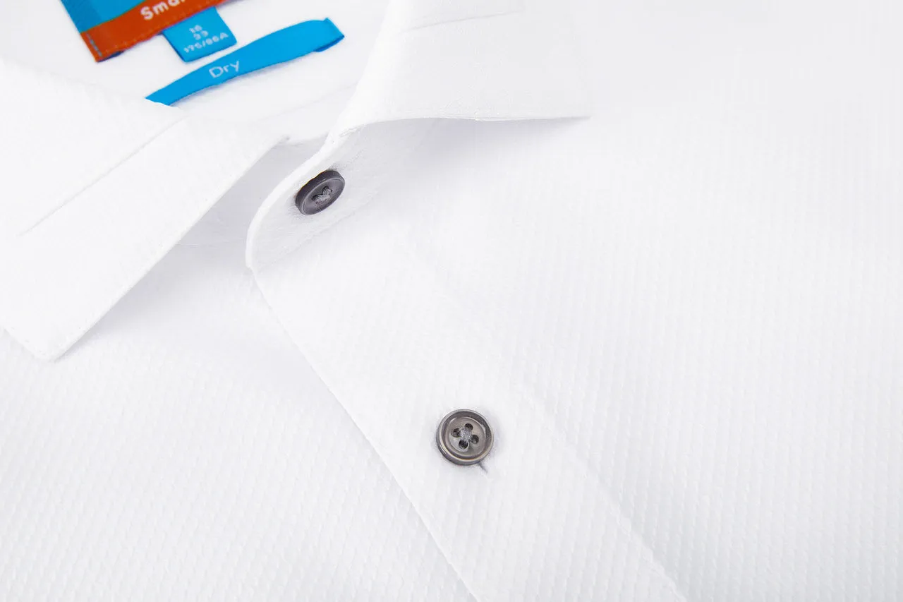 Dry Textured Shirt in Smart Fit Design Detail Collar