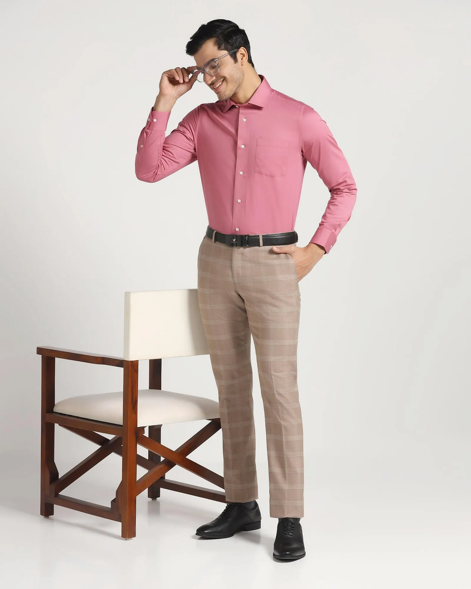 Formal Pink Solid Shirt - Simble