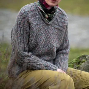 LANYON - Jumper Pattern - Erika Knight Pure Tweed