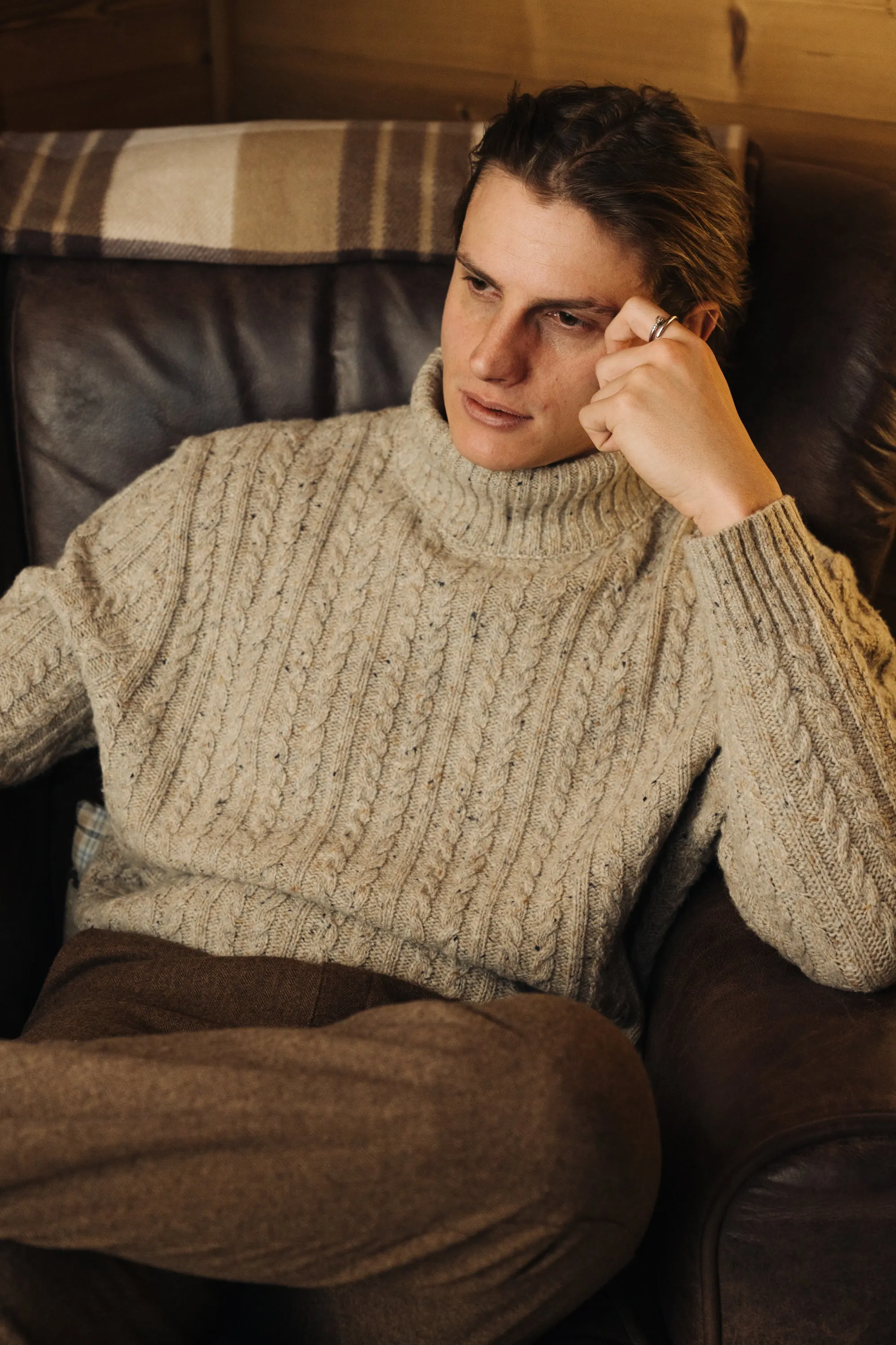 OATMEAL CABLE KNIT ROLL NECK