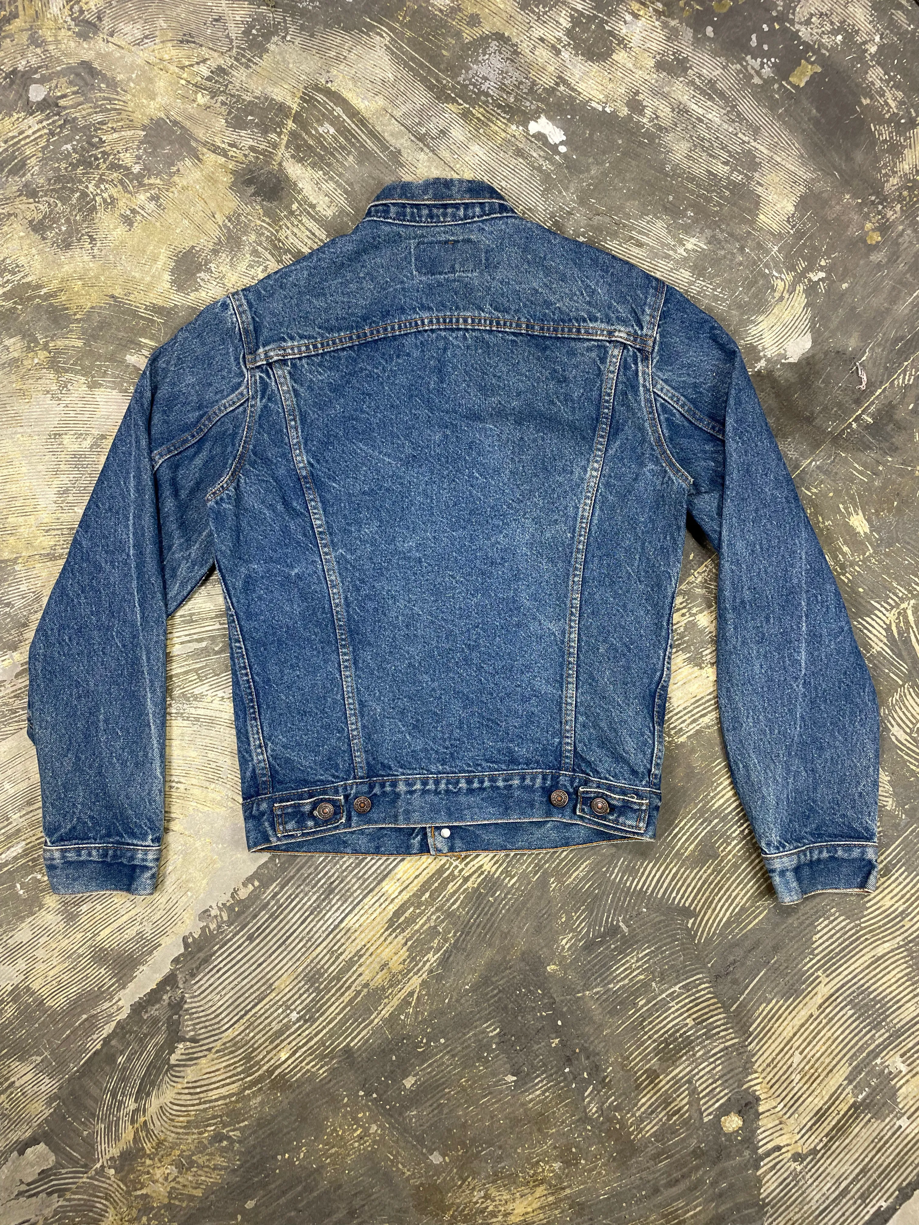 Vintage Levi Premium Wash Denim Trucker Jacket (JYJ-175)