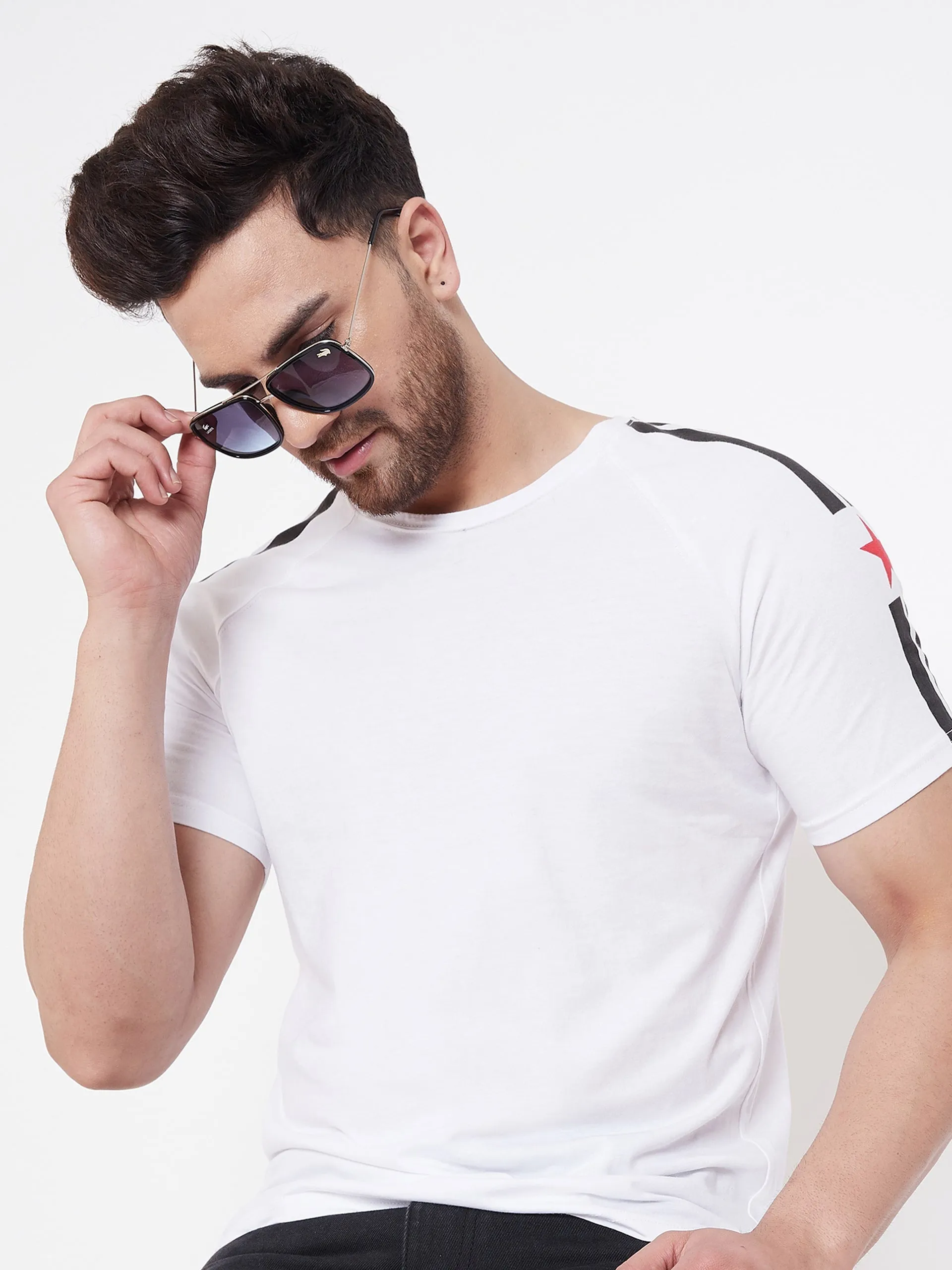 White Printed Men's Half Sleeves Round Neck T-Shirt